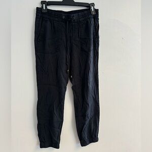 Old Navy Jogger in black, size XS/S